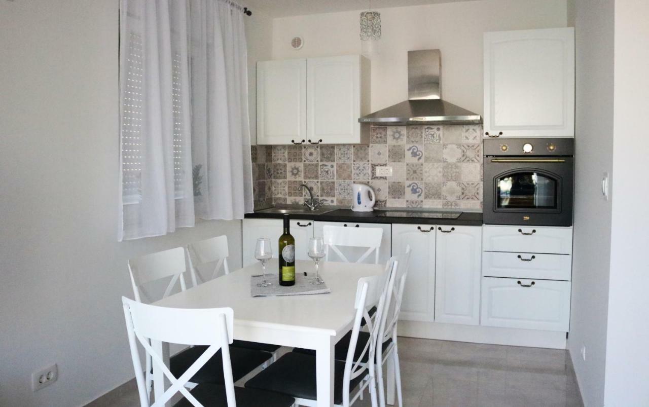 Apartament Sweet Corner Split Zewnętrze zdjęcie